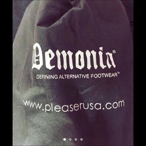 Demonia 3-Inch Platform Creepers